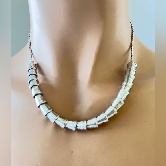 Brighton necklace NWOT. Silver plated etched necklace. Scrolling NWOT - Picture 4 of 5